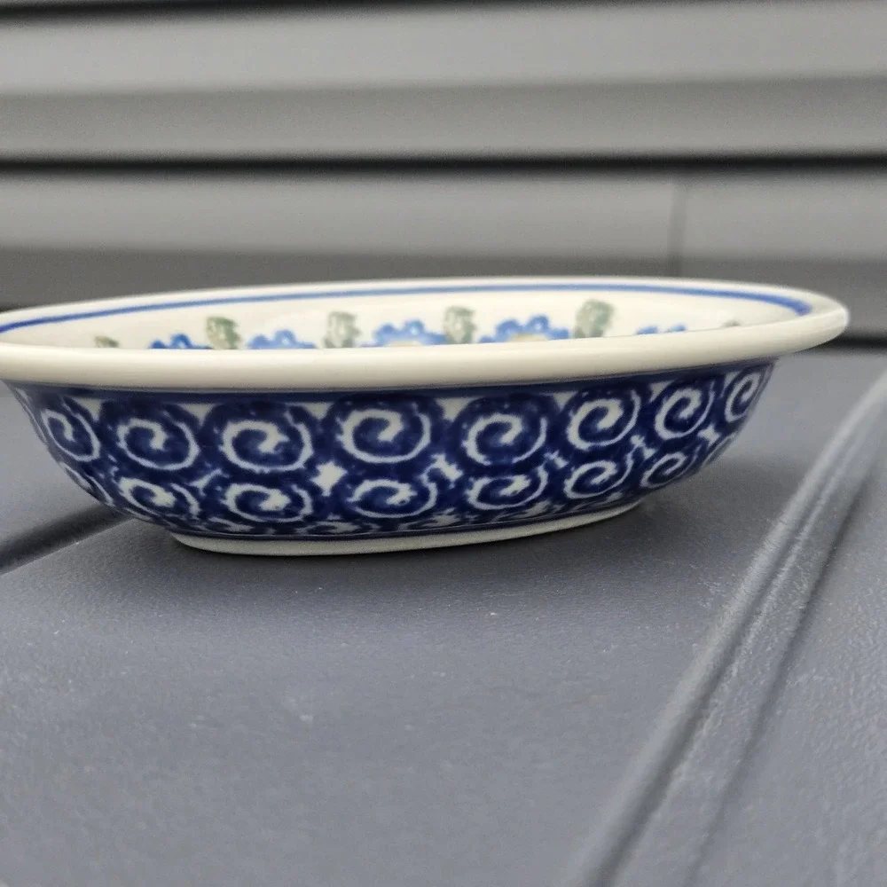 Polish Pottery Boleslawiec Small Oval Soap Dish Traditional Peacock Eye Pattern